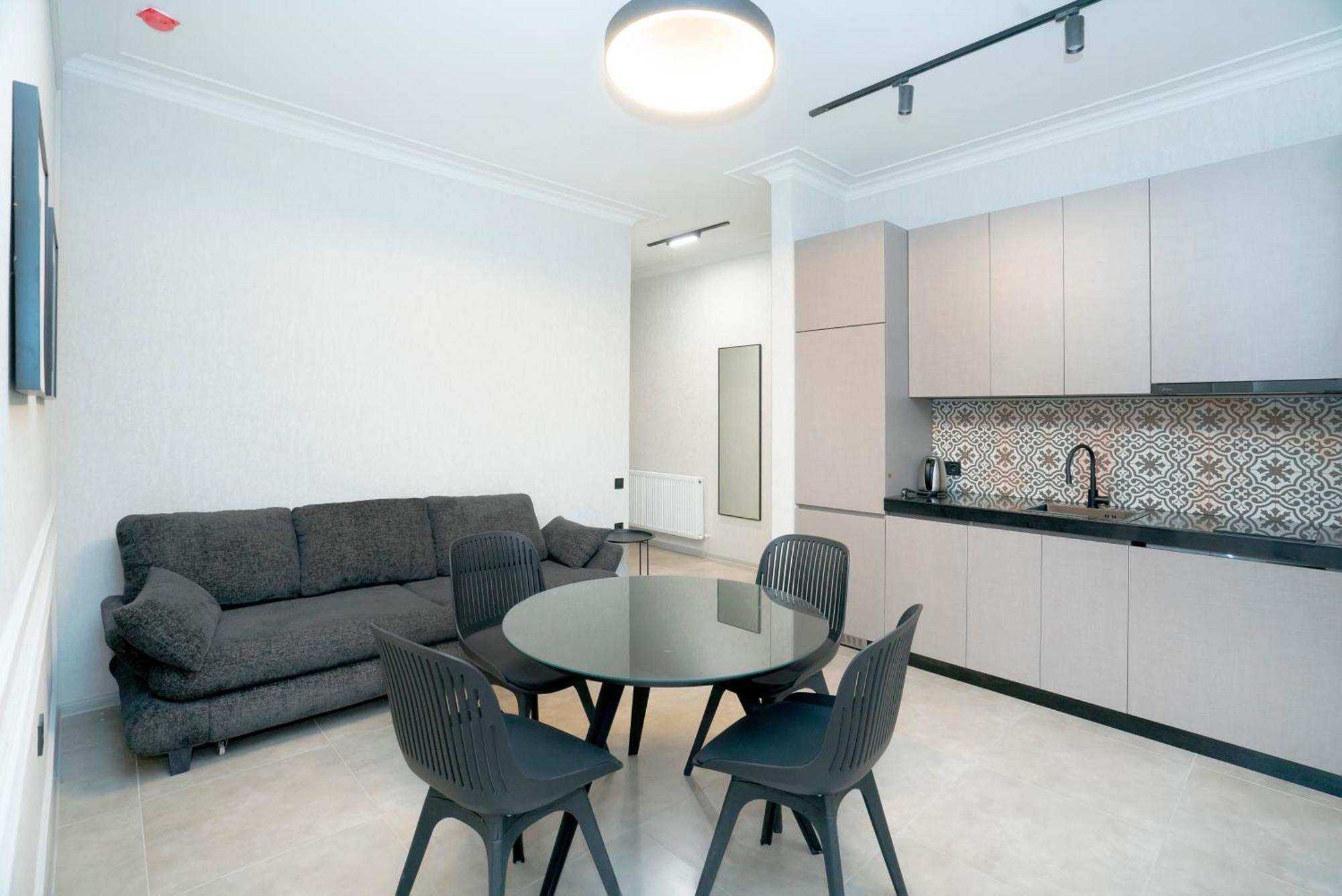 Hotel Best Tbilisi Ngoại thất bức ảnh